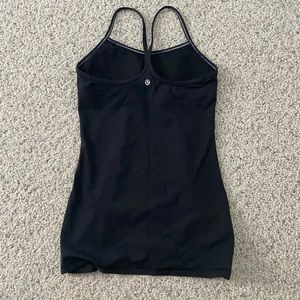 Lululemon black racer back tank with built in bra